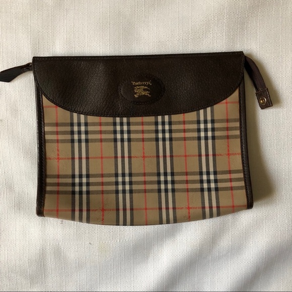 Burberry Handbags - Burberry Clutch